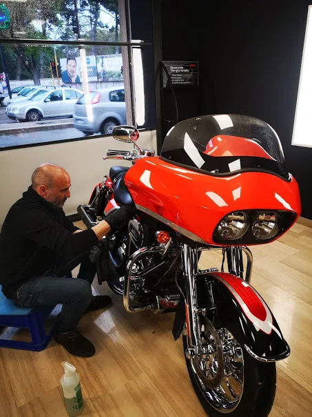 Detailing moto: foto 3 di 26