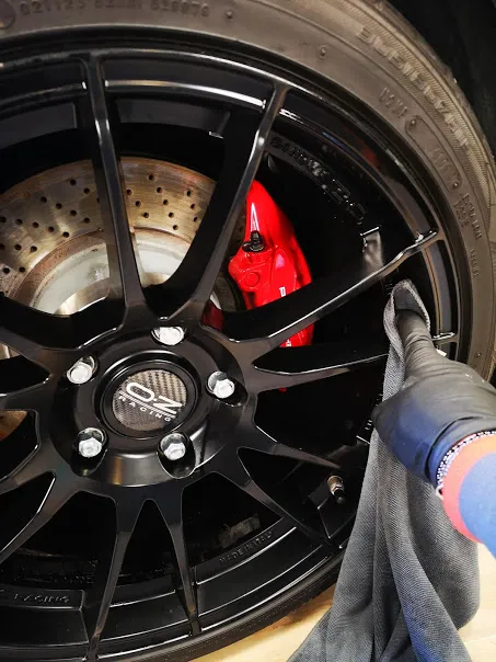 Detailing: foto 9 di 37
