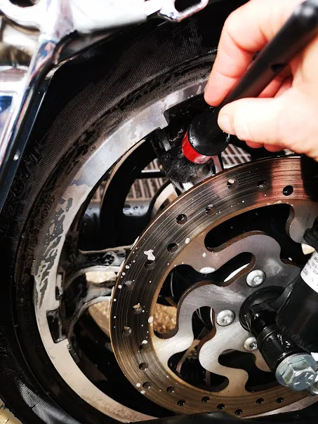 Detailing moto: foto 17 di 26
